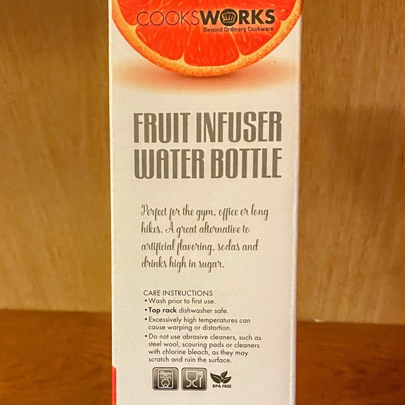 NWT Fruit Infuser Water Bottle Brand New Never Been Opened - Picture 7 of 8